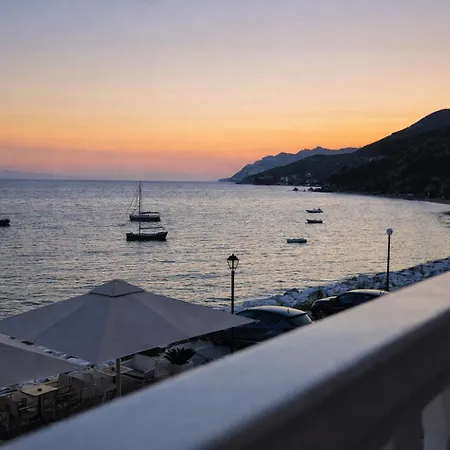 Archontiko Seaside Hotel-beachfront Blue Experience Apart Otel