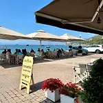 Archontiko Seaside Hotel-beachfront Blue Experience شقة فندقية