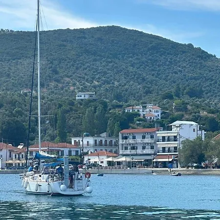 Archontiko Seaside *