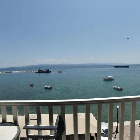 Archontiko Seaside Hotel-beachfront Blue Experience 3*