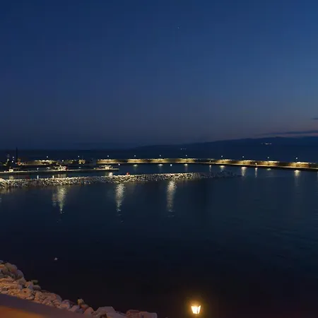 Archontiko Seaside Aparthotel Platanias (Thessaly)