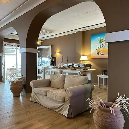 Archontiko Seaside Hotel-beachfront Blue Experience Aparthotel