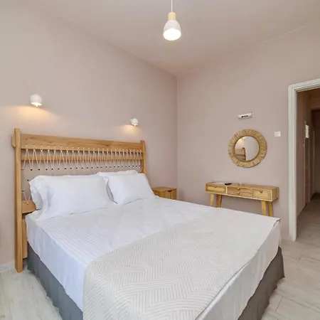 Archontiko Seaside Aparthotel *