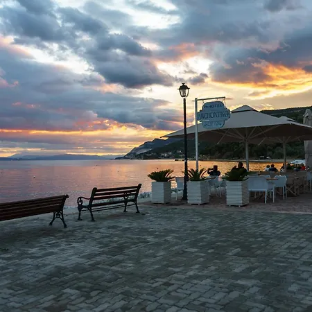 Archontiko Seaside 普拉坦亚斯