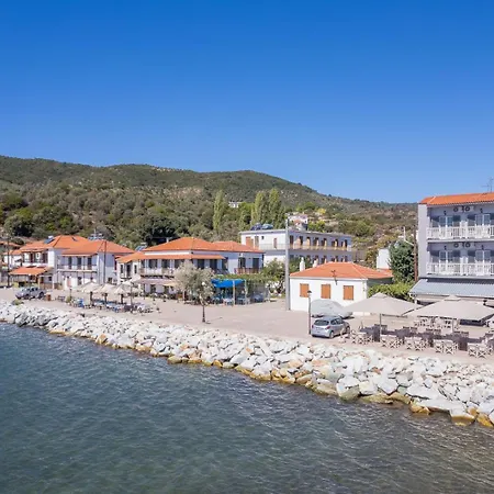 Archontiko Seaside Hotel-beachfront Blue Experience מלון דירות פלאטניאס