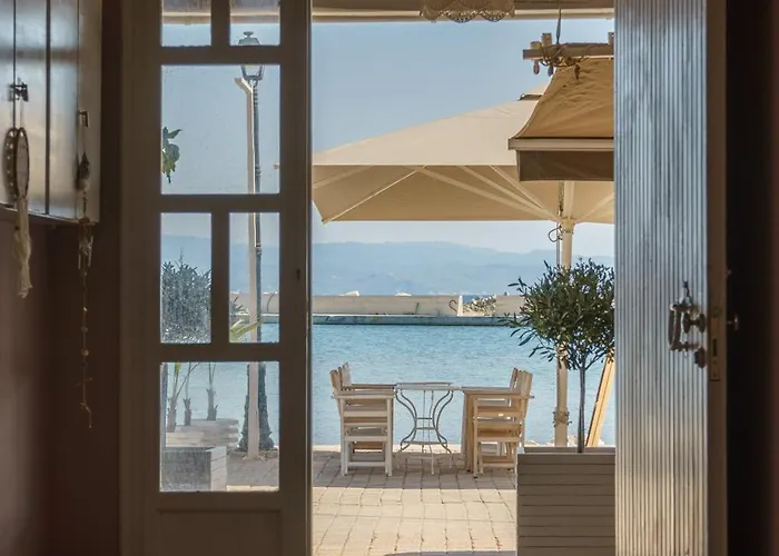Archontiko Seaside Hotel-beachfront Blue Experience 3* Πλατανιάς