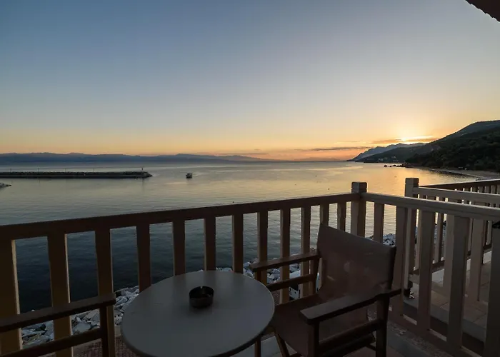 公寓式酒店 Archontiko Seaside Hotel-beachfront Blue Experience 普拉坦亚斯