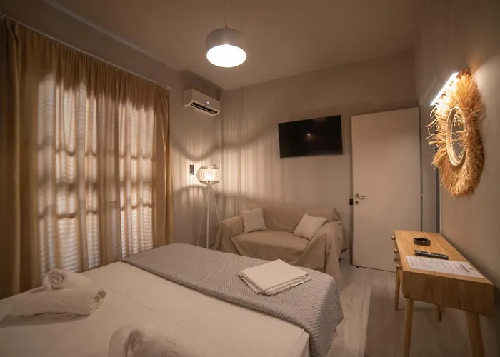 Ξενοδοχείο με διαμερίσματα Archontiko Seaside Hotel-beachfront Blue Experience 3*